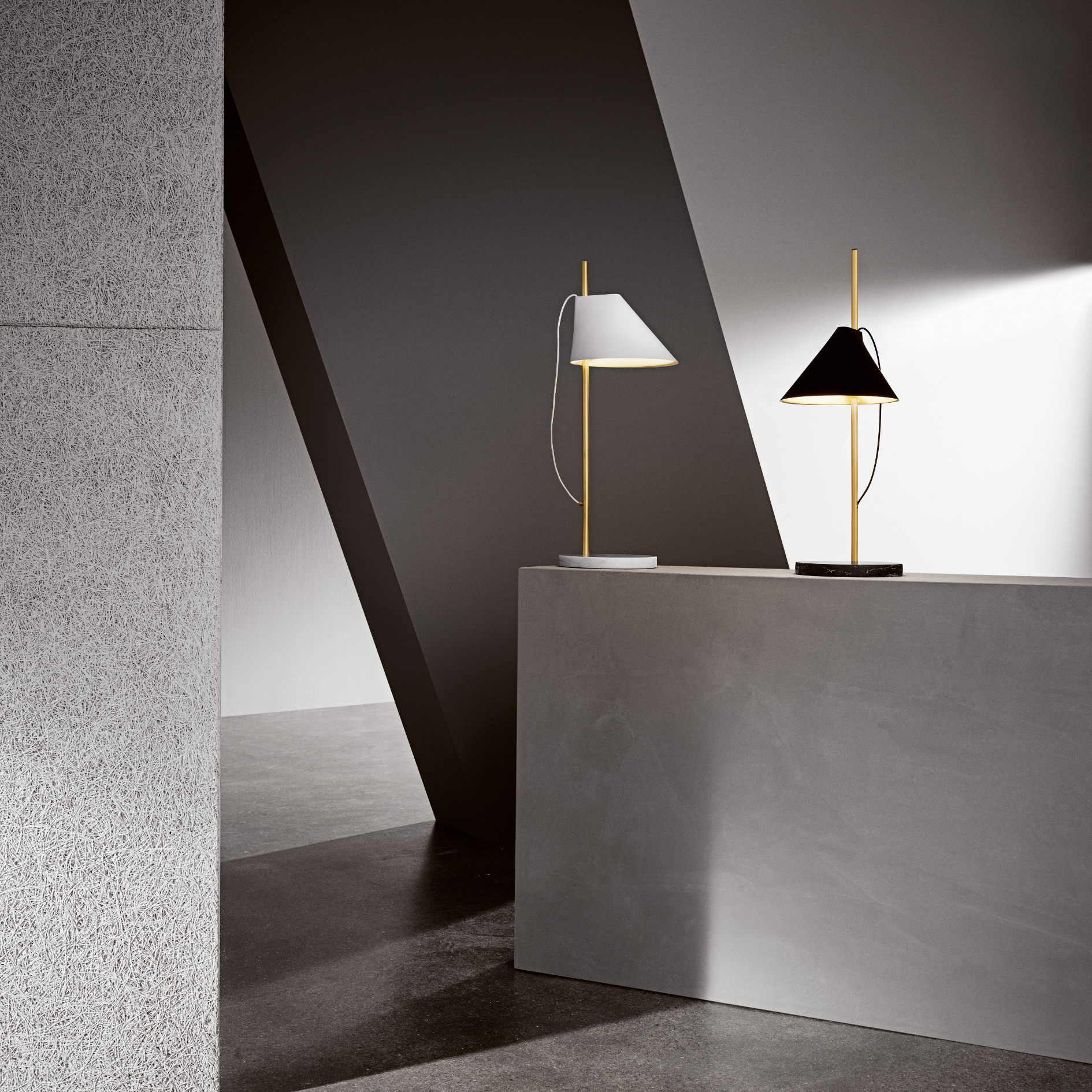 Yuh Table Lamp